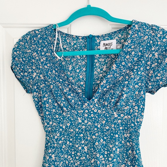 Sold - Picture 7 of 8